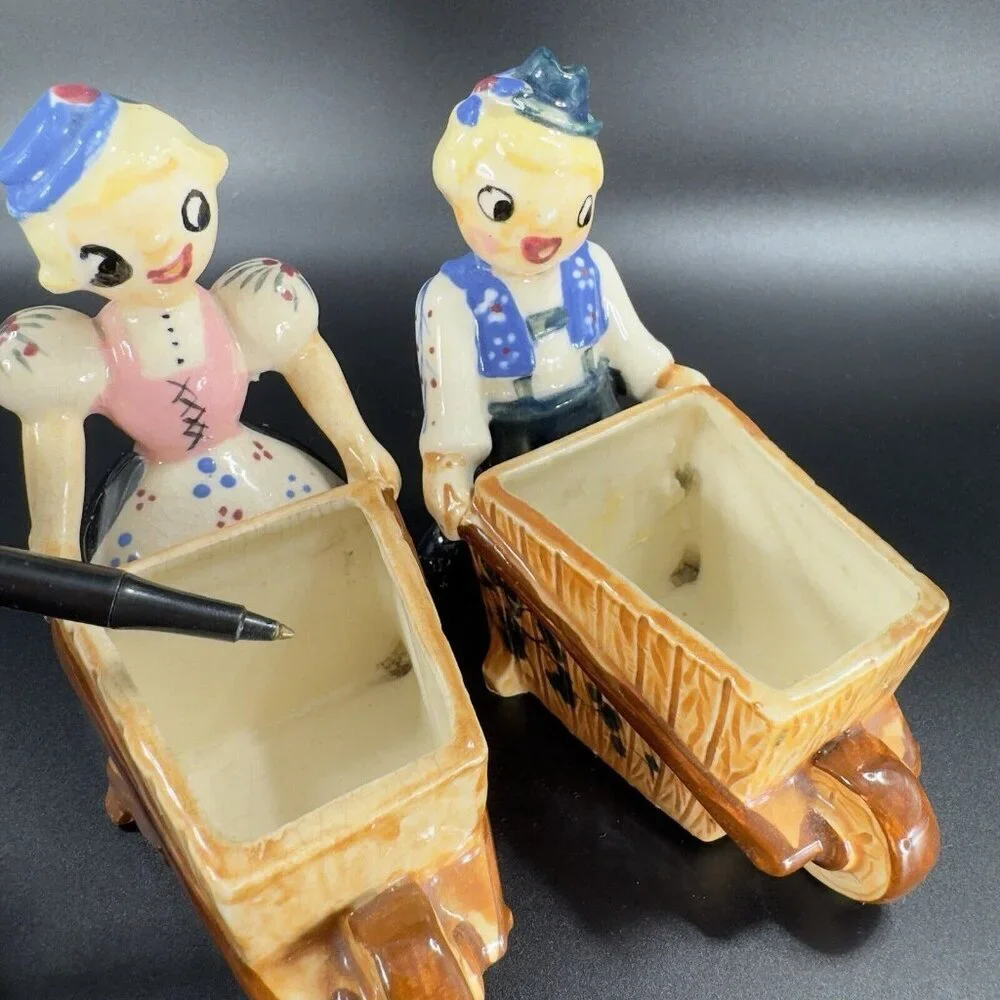 Vintage Pioneer MDSE Co Hand Painted Wheel Barrel Planter‎ Set 2 Man Woman Japan